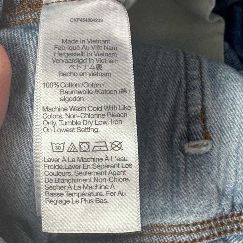 Madewell Retro Denim Midi High Split Skirt. LIGHT WASH - Picture 12 of 13